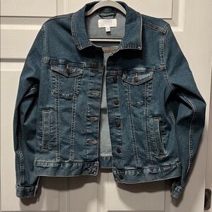 NWT Time & Tru Denim Medium Wash Jean Jacket